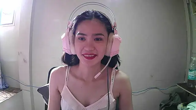 GenevaNicarry's cam snapshot