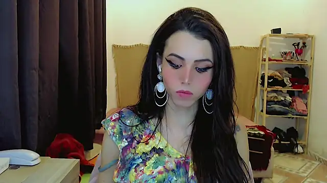 Sophie_Fantasys live sex cam