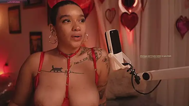 HannahW_ live sex cam