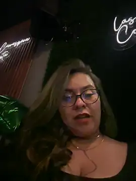 Ixchel_Anaid live sex cam