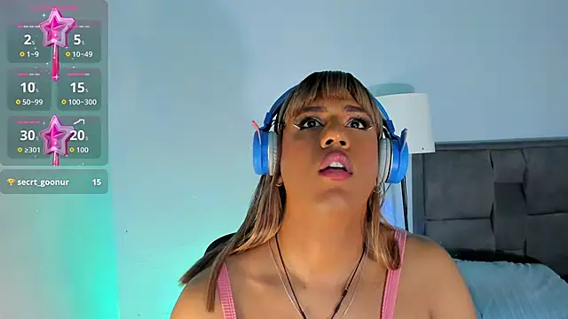 queen-alexa live sex cam