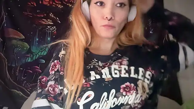 FRRANNKIE live sex cam