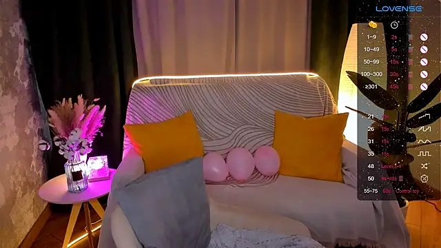 Aemilia_ live sex cam