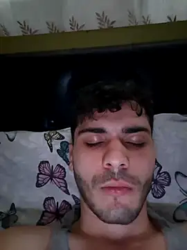 Handsomeboy3344 live sex cam