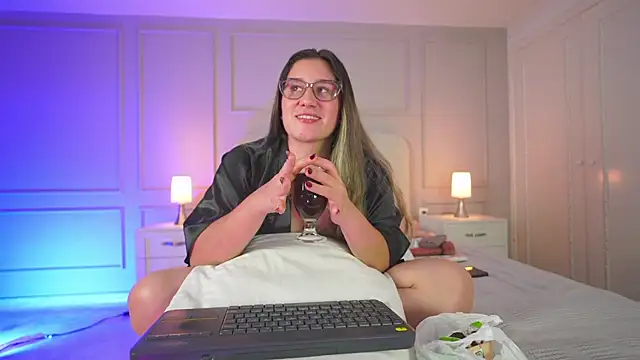 hanna__w live sex cam