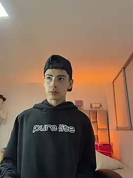 Sebastian_Reed live sex cam