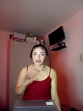 Gatita_Only17's cam snapshot