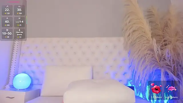 Chlowe_Taylor_'s cam snapshot