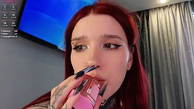 SophieInkk's cam snapshot