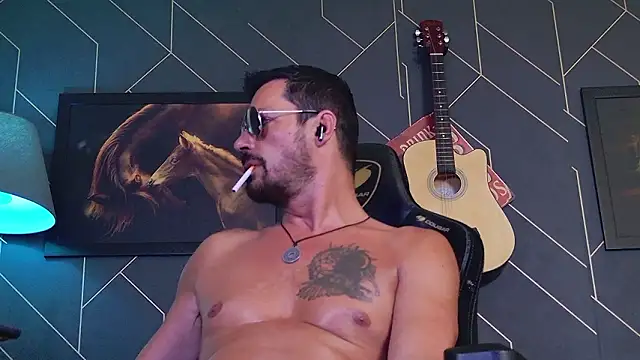 ChrisKox live sex cam