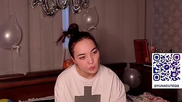 OdetteBiddy's cam snapshot