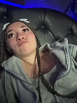 Sophie_LS's cam snapshot