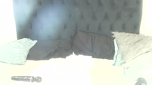 BootyClitQueen live sex cam