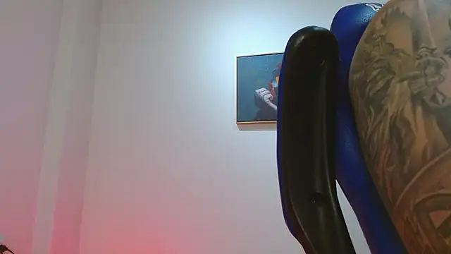 Joeysexx2 live sex cam