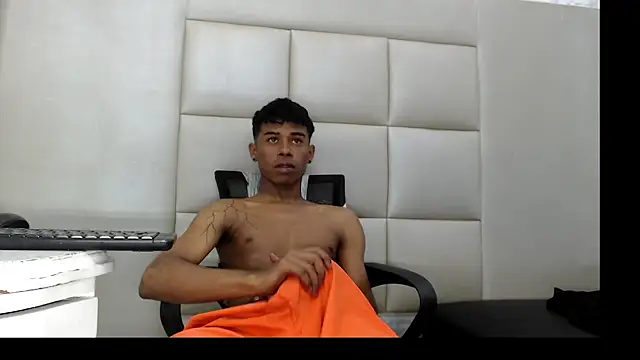 TonnyMarck live sex cam