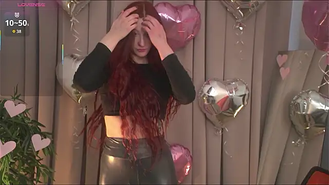 caty_cuddly live sex cam