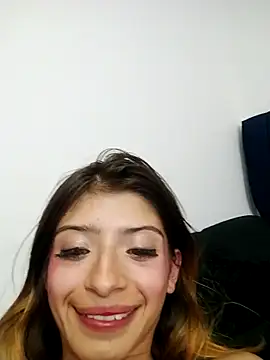 KratosAfroditacs's cam snapshot