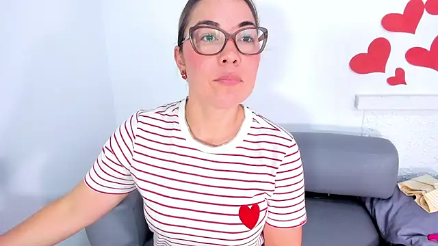 AnnaJaimes's cam snapshot