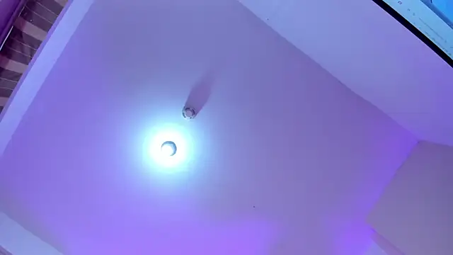 AnnaBroooks's cam snapshot