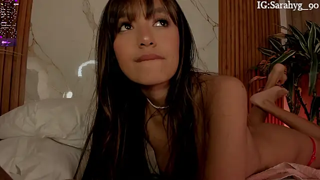 sara_gwen's cam snapshot