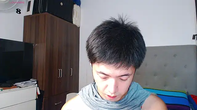 Addictiveboi live sex cam