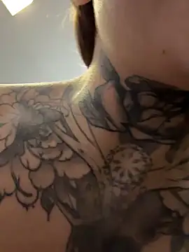 KishaMur's cam snapshot