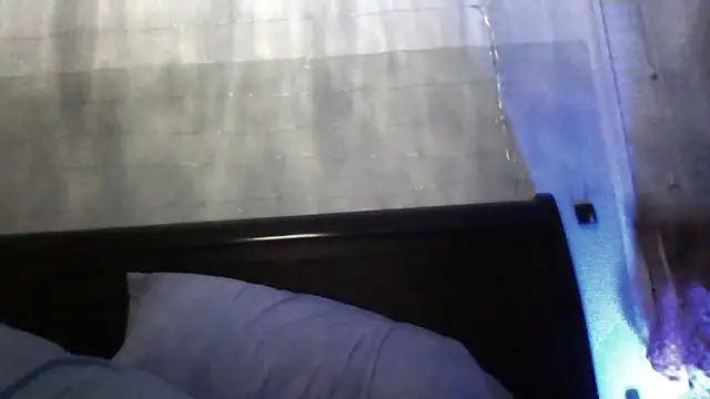 Juicy-Jugs's cam snapshot