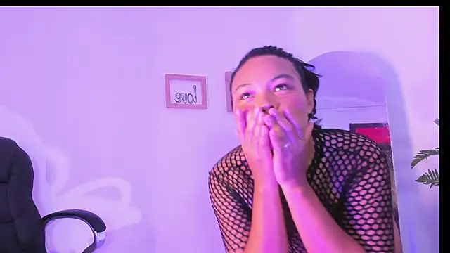 im_anthonella's cam snapshot