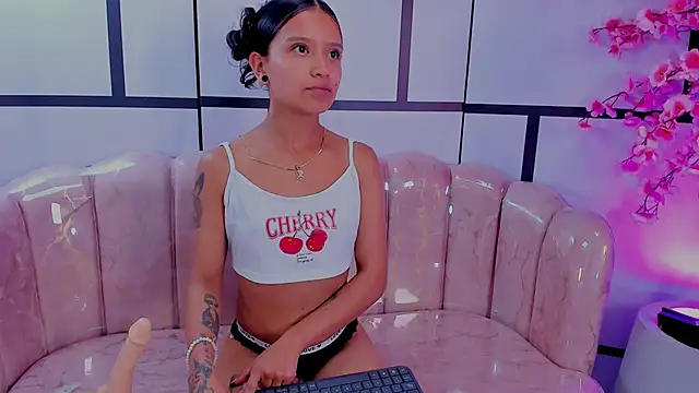 SaraJoness__'s cam snapshot