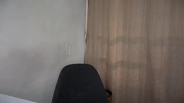 romeolovedark live sex cam