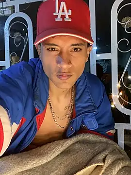 Edward_Milleer live sex cam