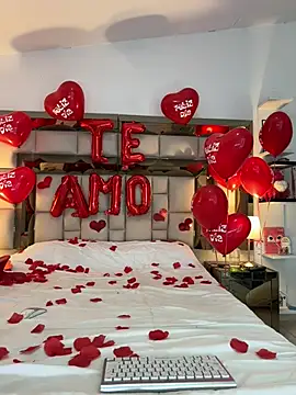 Sara_trans_hot live sex cam