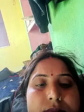 Pooja_hote live sex cam