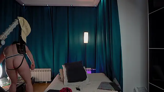 VIktorSecret's cam snapshot