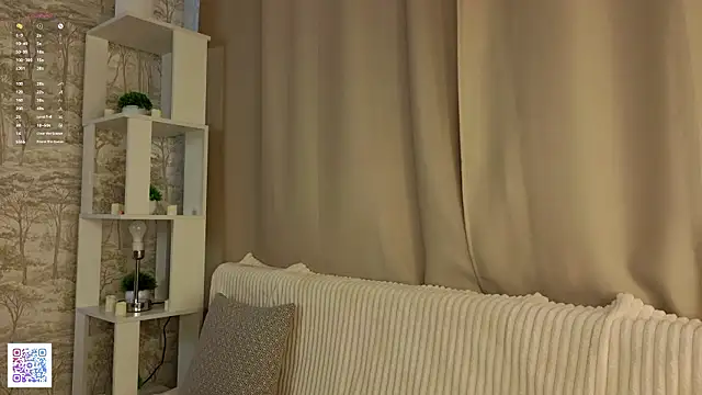 CarmanHenning live sex cam