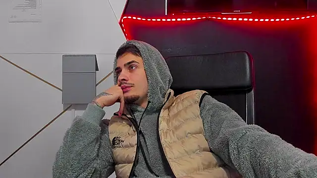 BrandonTate live sex cam