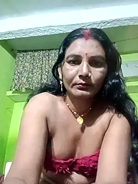 YOURFIVAA's cam snapshot