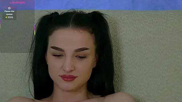 JuicyAzaria's cam snapshot