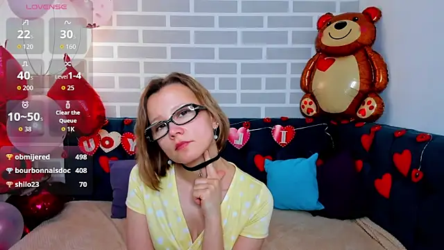 EmmaEthereal's cam snapshot