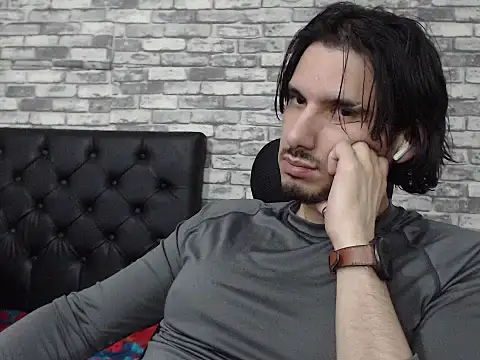 MrTyler667's cam snapshot