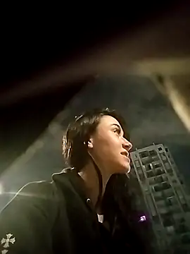 Amy_Kobold3's cam snapshot