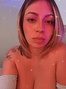 BellaDonna_16's cam snapshot