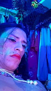 gurlnips live sex cam