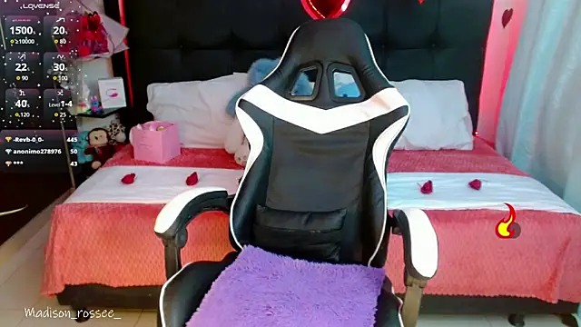 Madison_Rossee's cam snapshot