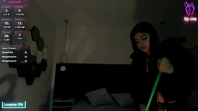 NataliaGaret live sex cam