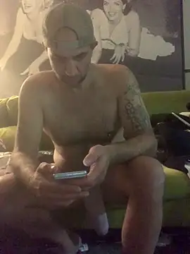 Hothotboyg live sex cam