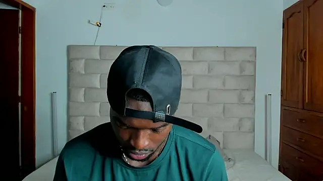 Dylan_Taylor live sex cam