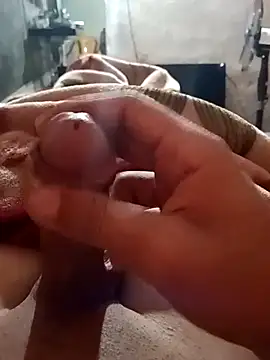 Brunim1869 live sex cam