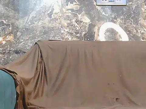 imaila18 live sex cam