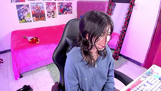 selina_lovers_'s cam snapshot